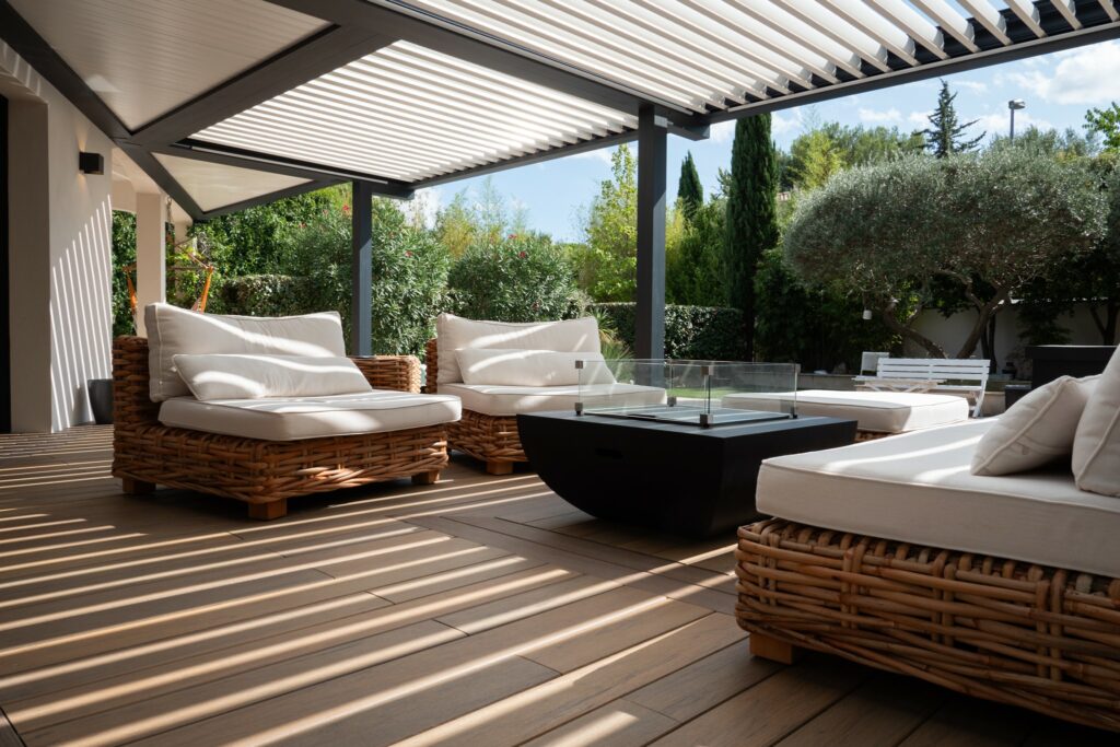 Amenagement terrasse et pergola au nord de Montpellier