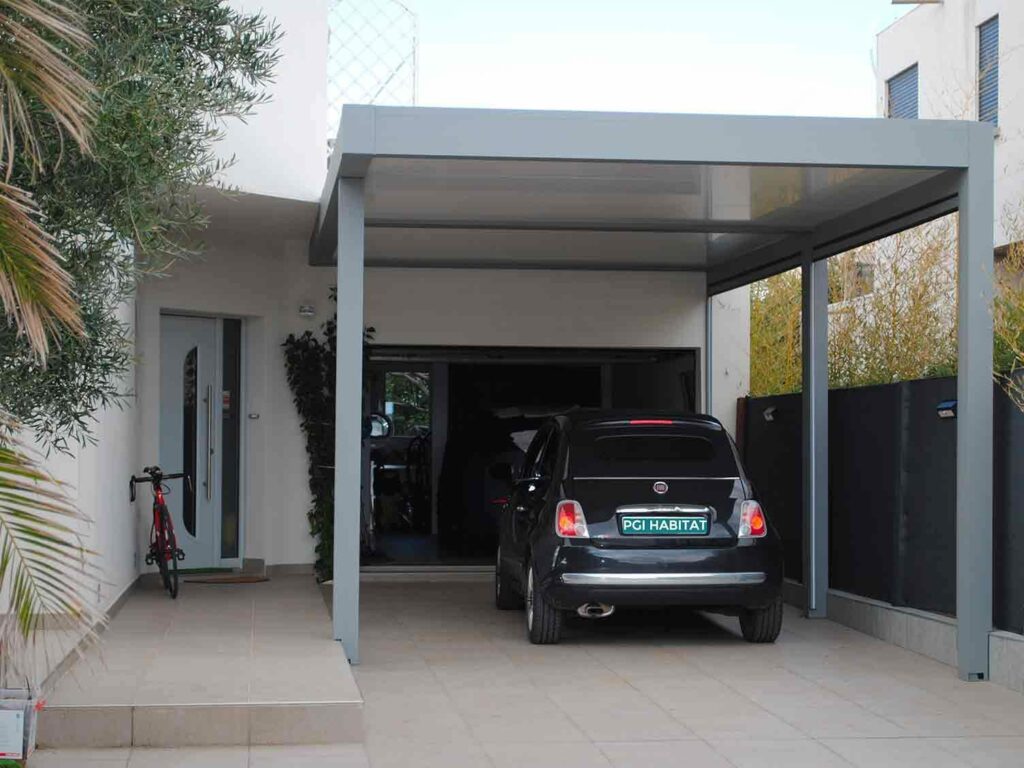 Carport à toit plat