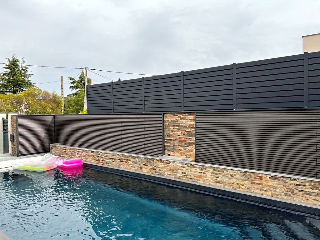 Brise-vue aluminium